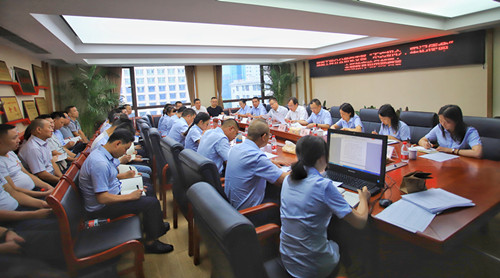 路面分公司支部召開“不忘初心，牢記使命”主題教育動員部署會