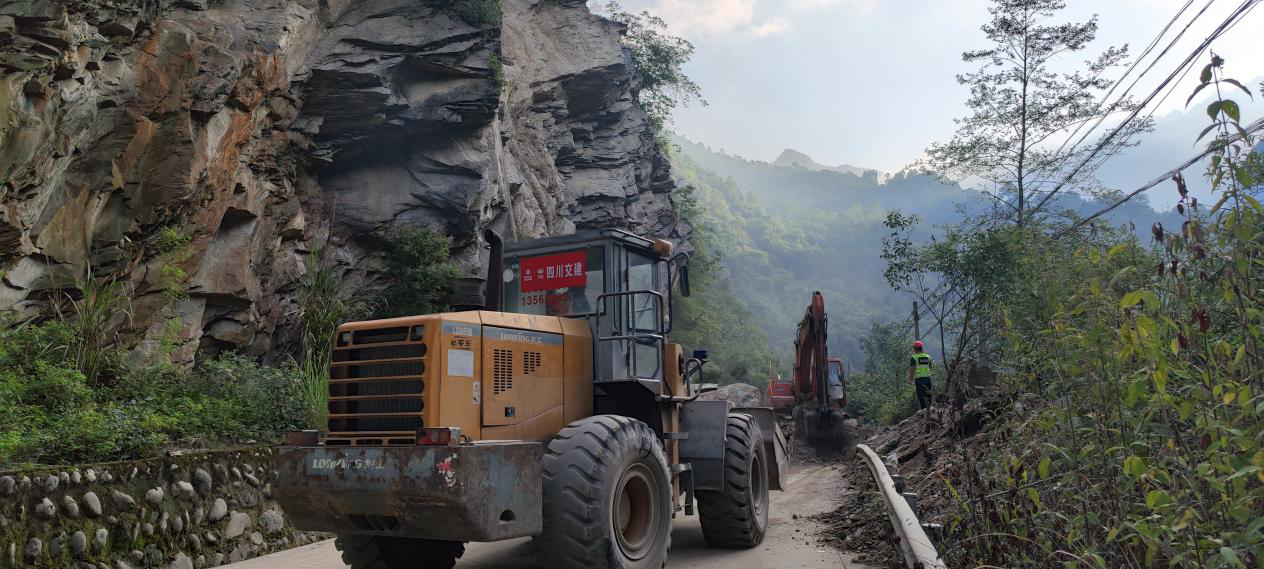 S301平武段道路中斷，已順利搶通